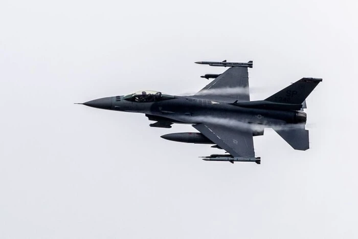 Flugzeugabsturz F-16 in der Ukraine: Das DBR berichtete über den Stand der Ermittlungen
