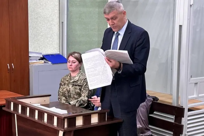 Schlaganfall eines Mannes. Gericht wählte eine Sicherheitsmaßnahme für die Beamtin des WSSU in Winnyzja und ihren Komplizen