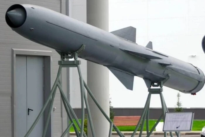 Die RF griff in der Nacht die Ukraine mit dem Raketen