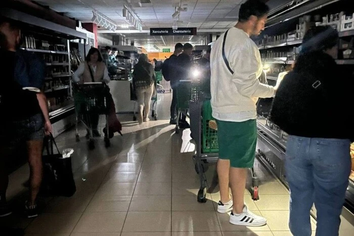 Spanien hat den Ausnahmezustand aufgrund eines großflächigen Blackouts ausgerufen