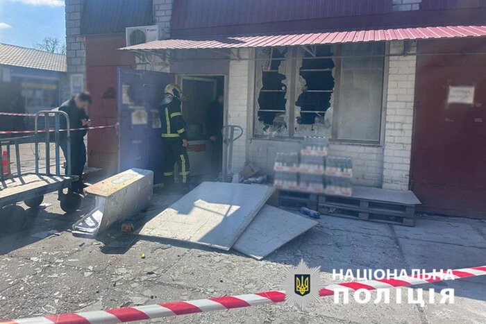 Der Stadtrat Kiews hat die Befugnisse des Leiters der Kiewer Militärverwaltung eingeschränkt, Explosion auf dem Markt 'Junis'. Wichtigstes vom 3. April