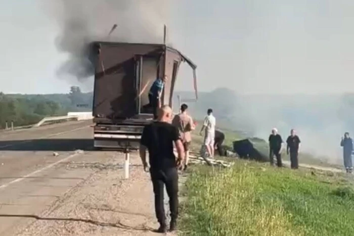 Einer der Lastwagen, die an der Sonderoperation