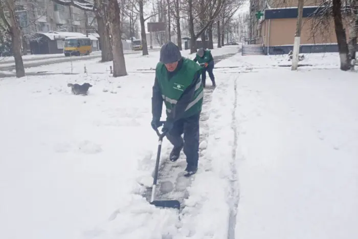 Cherson wurde von Schnee bedeckt (Foto, Video)