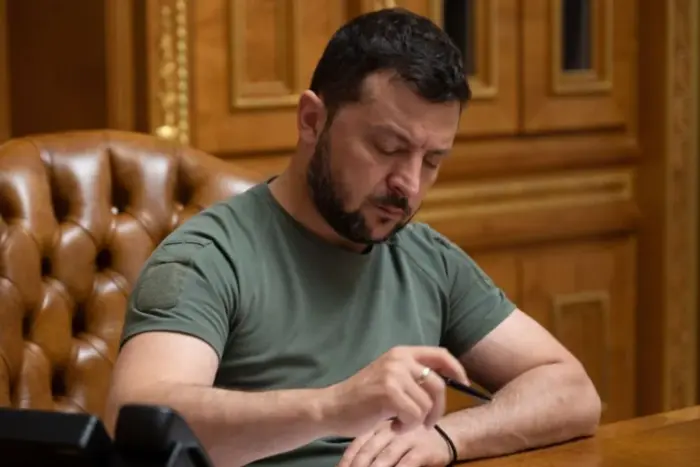 Зеленський створив нову делегацію