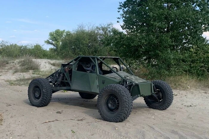 In die Ausrüstung der ukrainischen Streitkräfte wird der einheimische Buggy