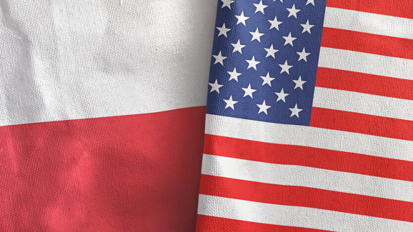 Конгрессмены США просят Байдена разрешить использовать ПВО Польши над Украиной