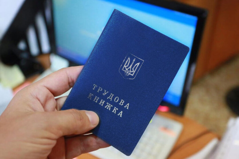 Кадровый голод заставляет компании пересматривать возрастные рамки