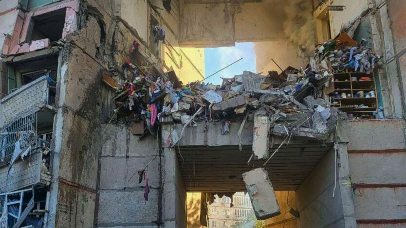 Attacking of the residential building by CABs