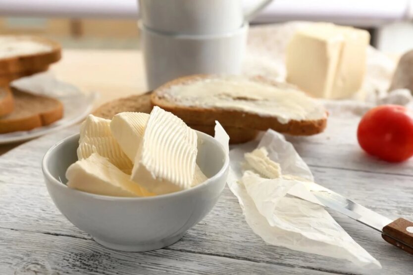 Популярні продукти: гречка, масло, бекон