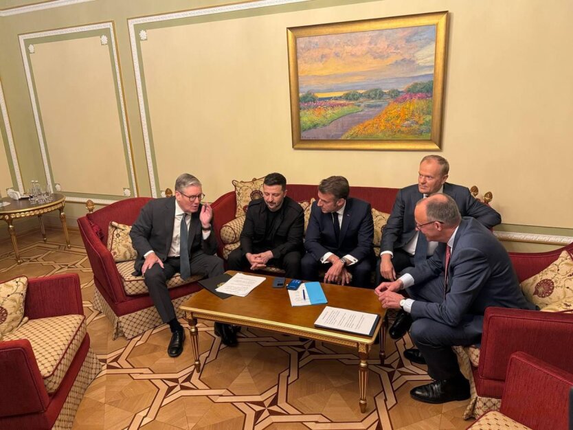 'Das reicht nicht': Macron, Merz, Tusk und Kellogg reagierten auf Putins Vorschlag für Verhandlungen