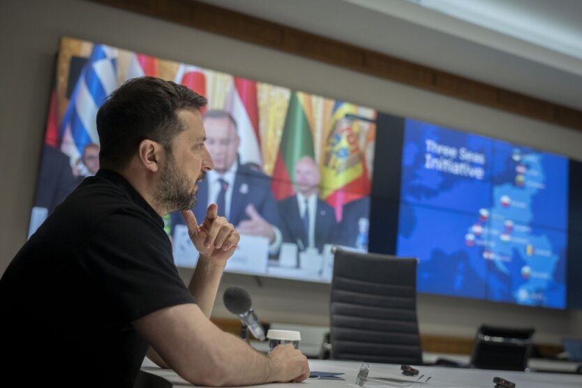 Зеленський з'явився перед президентом Росії