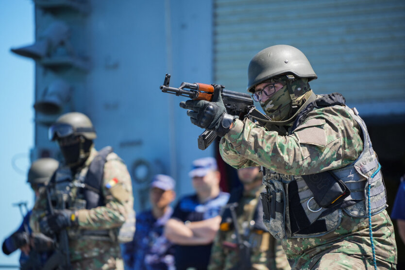 Wir leben in einer gefährlichen Welt: Die USA rufen die NATO-Verbündeten auf, ihre Verteidigungsausgaben zu überprüfen