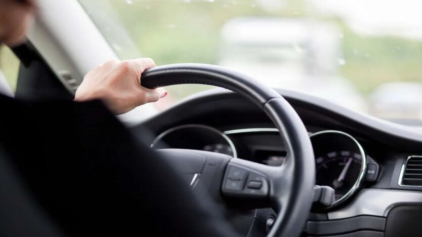 Fahrer werden für 'Ersatzrad' bestraft: Wer mit Strafen rechnen muss